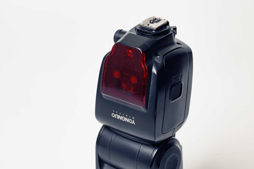 Вспышка Yongnuo Speedlite YN-685EX