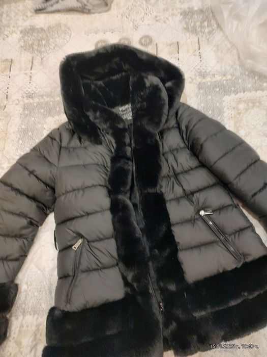 Дамско яке  FEIFA