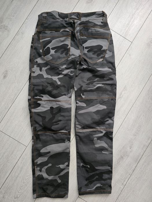 Pantaloni moto (damă)