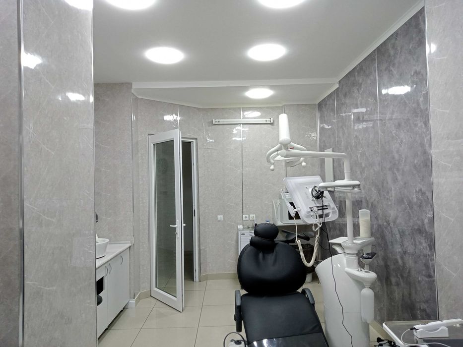 Yu Коммерческое помещение 130м2 1 этаж, 1 линия Электроаппарат