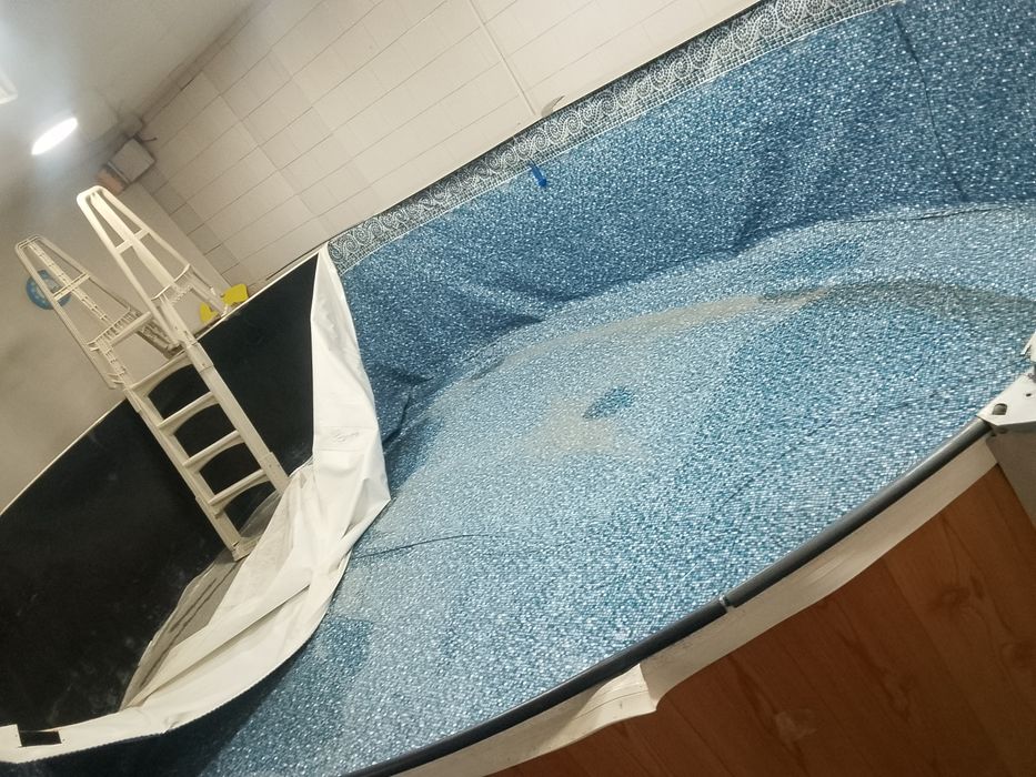 Продам бассейн большой