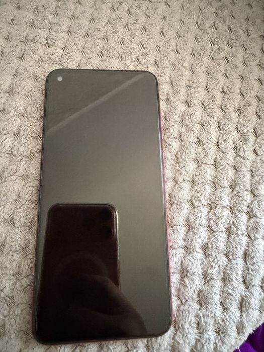 Продаётся смартфон Samsung Galaxy A11.