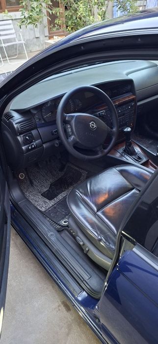 Mashina sotiladi: Opel Omega B