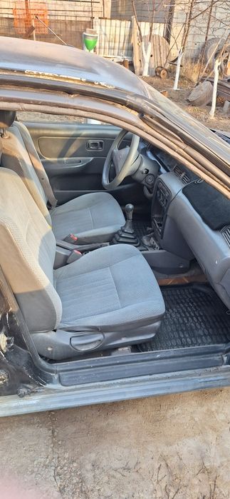 Продаётся автомобиль. Полностью на ходу.