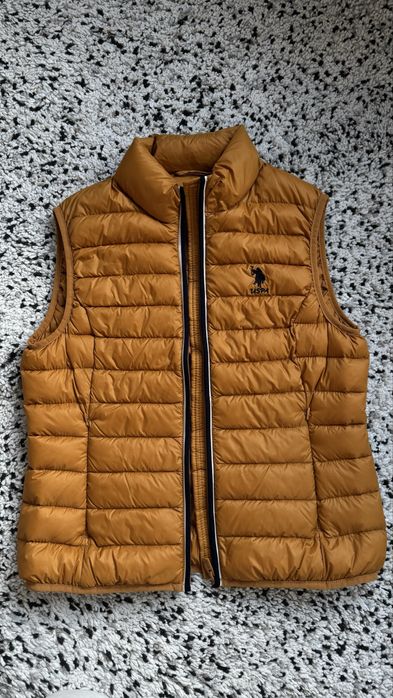 Нов дамски пухен елек,грейка U.S.Polo Assn. размер М