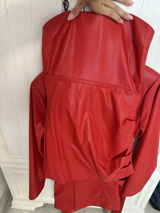 Яке+рокля САЩ, цена за 1 брой = 50 лв.