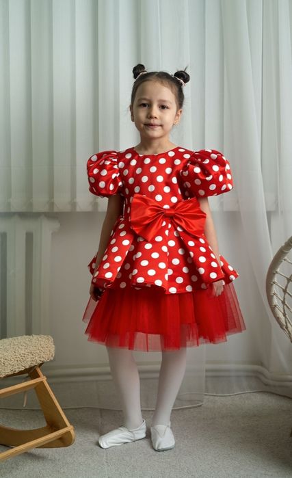 Продажа детских платьев (оптом)