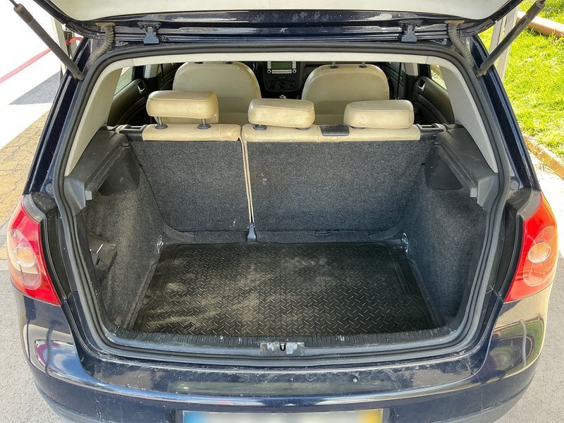 Volkswagen Golf V 1.9 TDI IGolf 2008