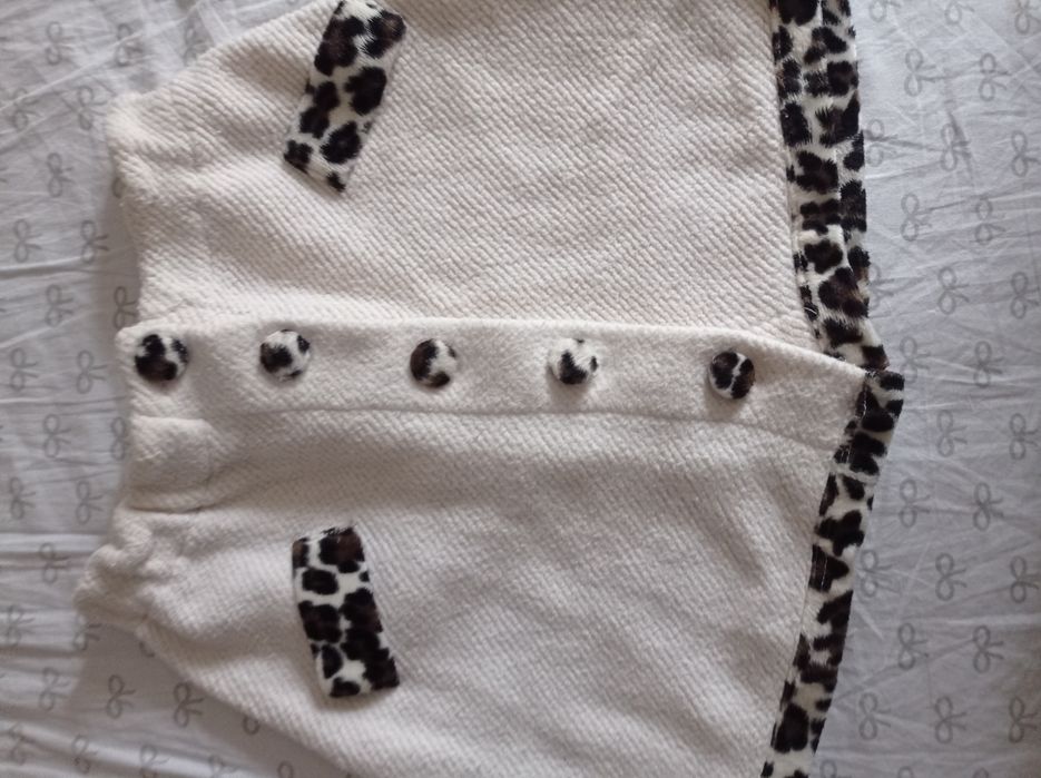 За момиче дрешки полето ,дънки,клин,гащеризон!о