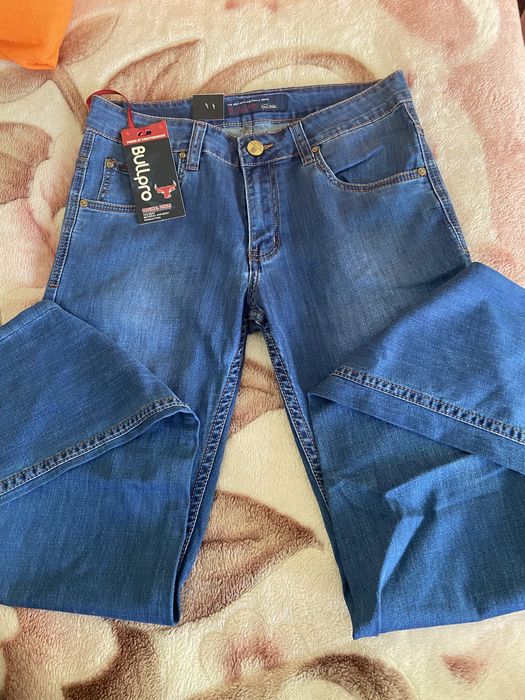 Продаются мужские джинсы, фирменные