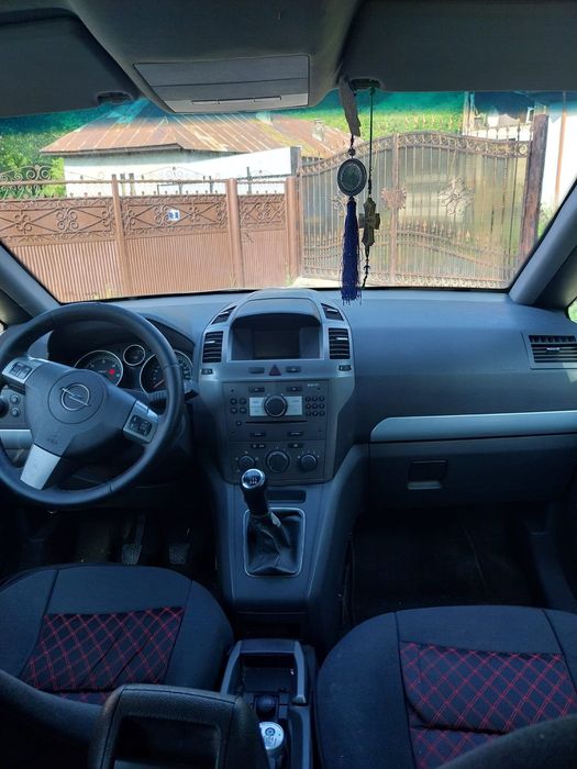 Opel Zafira B 2007