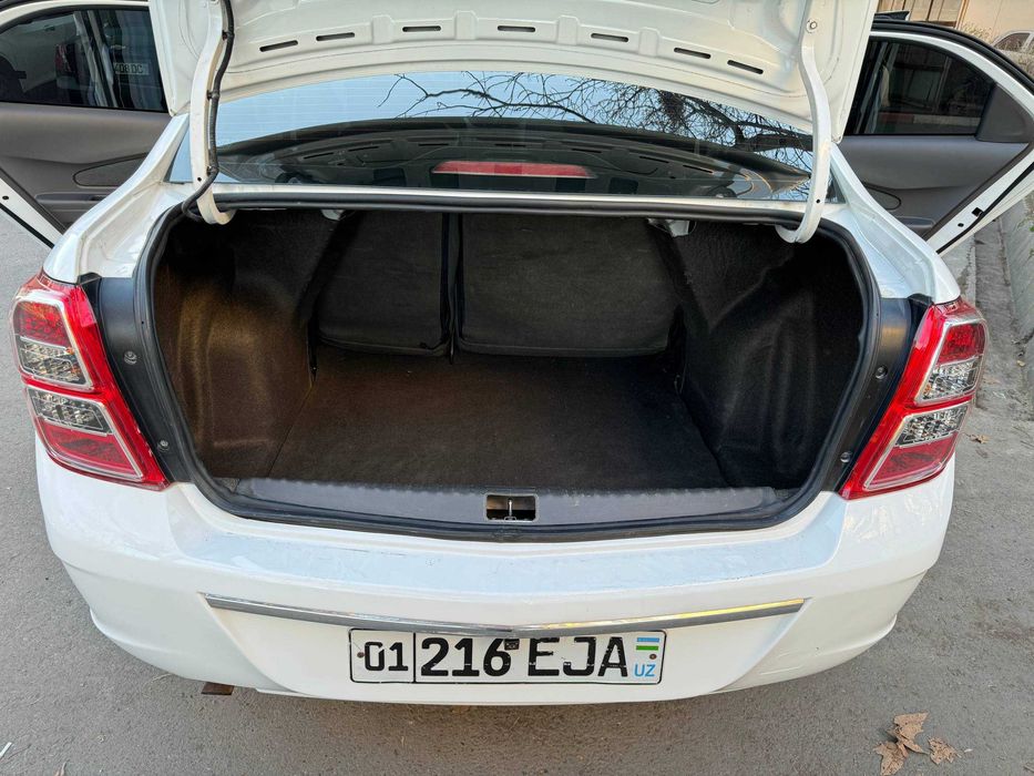 Avtomobil Cobalt Sotiladi Srochna!!!