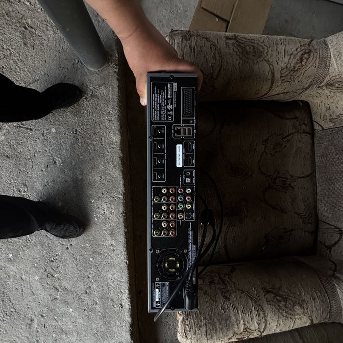 4k девиди усилителе выходом сразу на 5 икранов