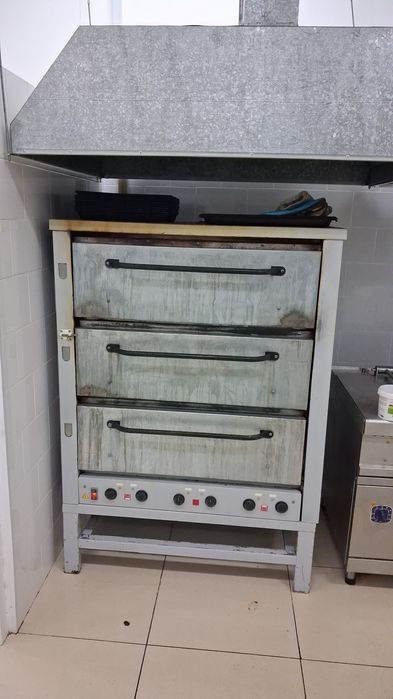 Печь для пекарни продаётся