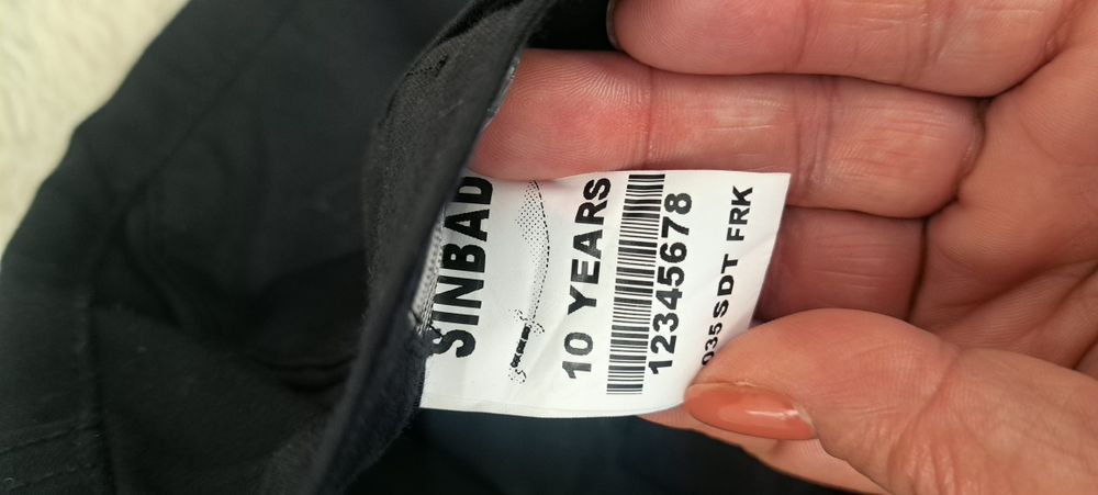 Vand pantaloni baieti