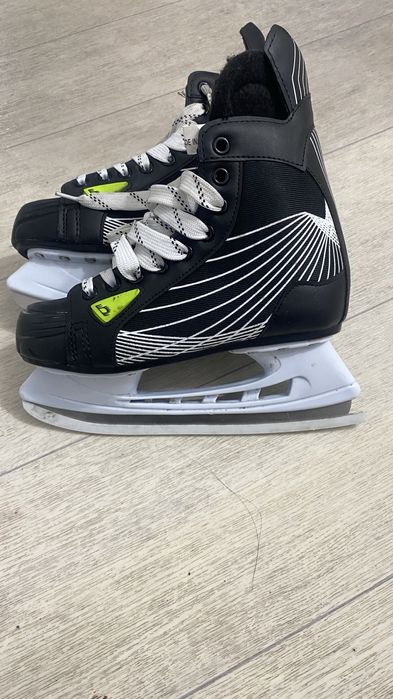 Коньки размер 40