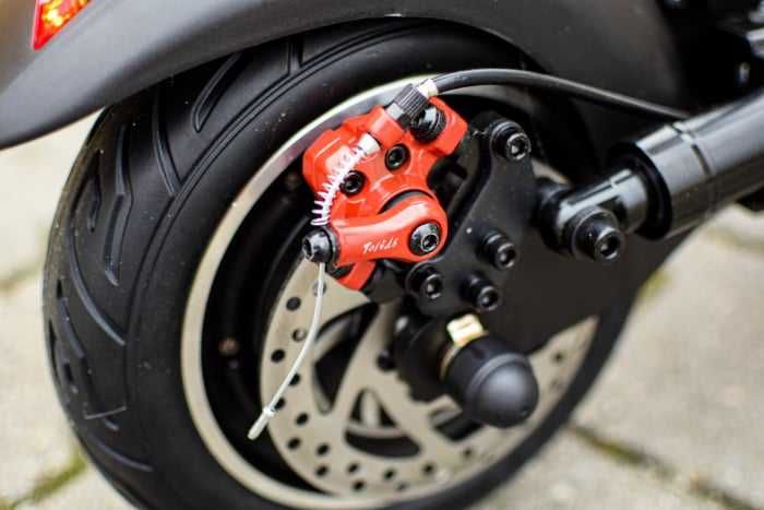 Trotineta electrica scaun detasabil 800 WATI Emoko HVD3 Noua zero km