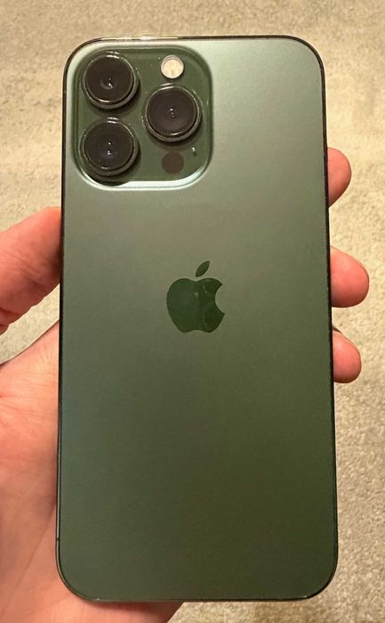 Vand Iphone 13 PRO 256 gb culoare Alpine Green