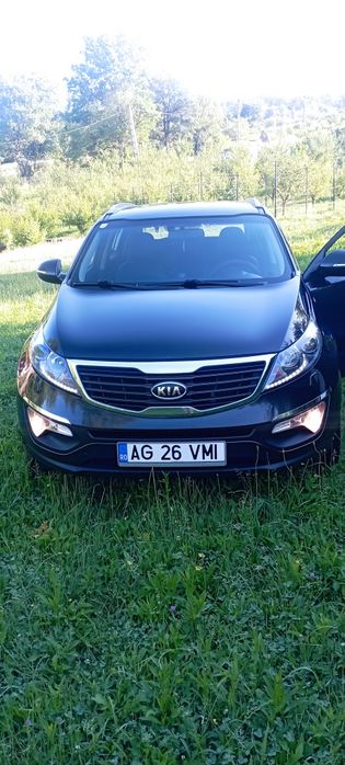 Vând KIA sportage din 2013