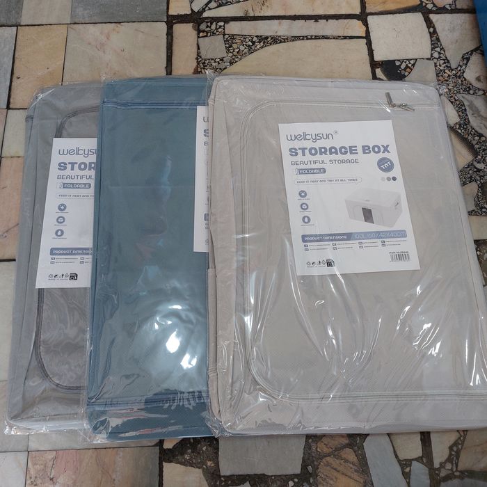 Складной органайзер дляхранения
вещей, одежды, белья, с крышкой и
жест