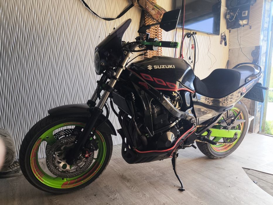 продам Suzuki gsx 600