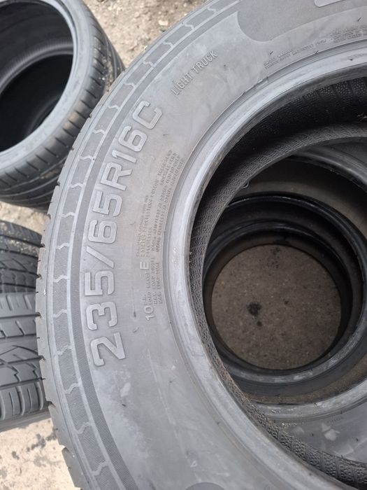 Vand set 4 anvelope 235 65 16 C jiniu bune de vara