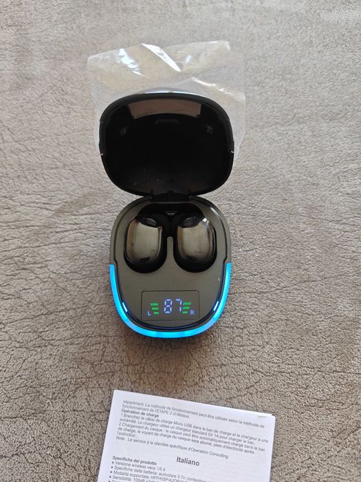 Продавам безжични блутут слушалки