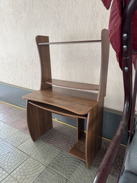 Компьютерный стол бу