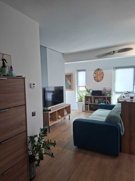 Apartament 2 camere , de vanzare , zonă centrală.