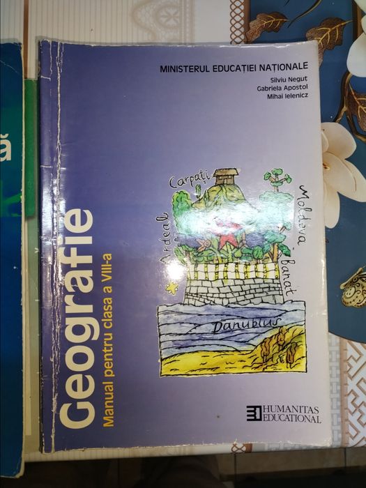 Cărți și manuale școlare