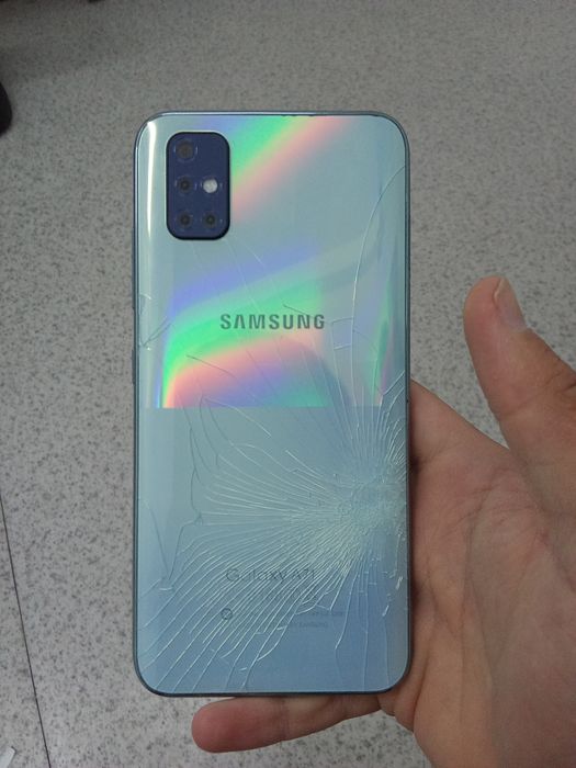Samsung A71 не работает