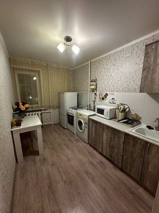 Продам 2 комн квартиру район Вокзала