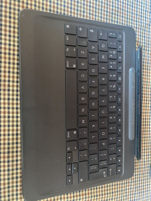 Logitech Slim Combo for iPad Pro 10.5