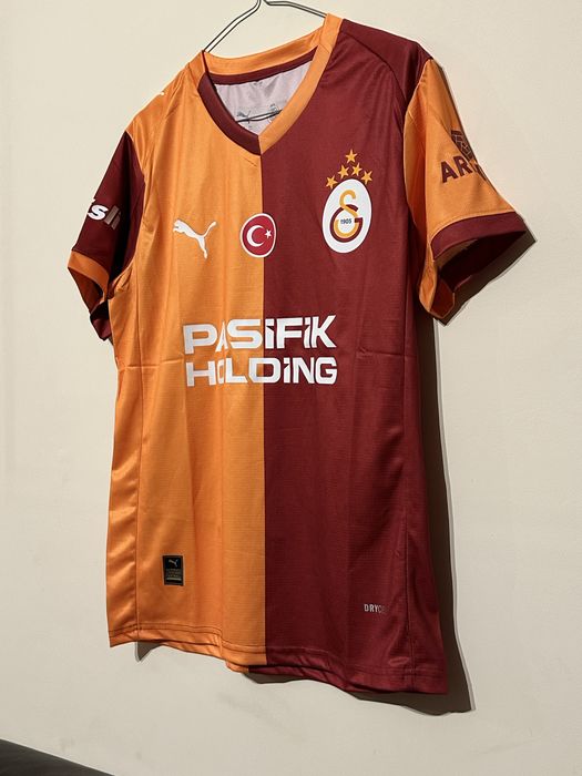 Тениска на Galatasaray 25/26 - НОВО ; НАЙ-ДОБРА ЦЕНА!