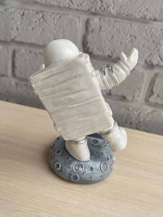 Подставка под телефон