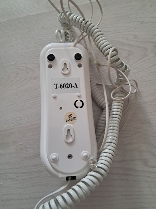 Продам стационарный проводной телефон