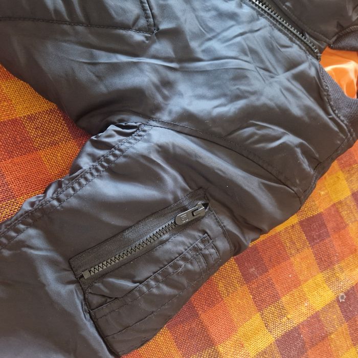 Детско зимно яке тип " бомбър"