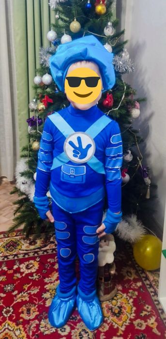 Продам костюм фиксика