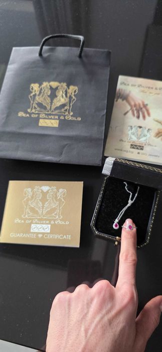 златни пръстен и колие с диаманти и рубини SSG