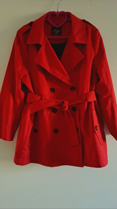 Trench roșu mărimea XL