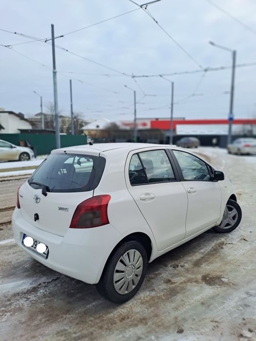 Toyota Yaris Automata 1.3 benzina, 88cp ,168000 km !