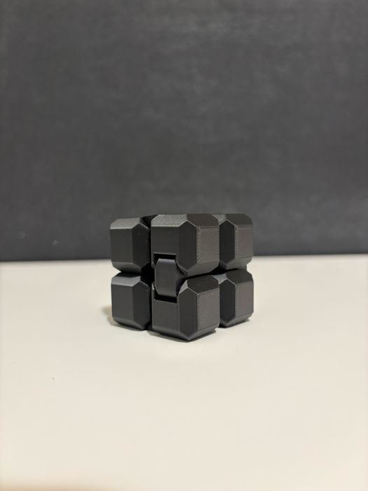 Infinity cube 3d