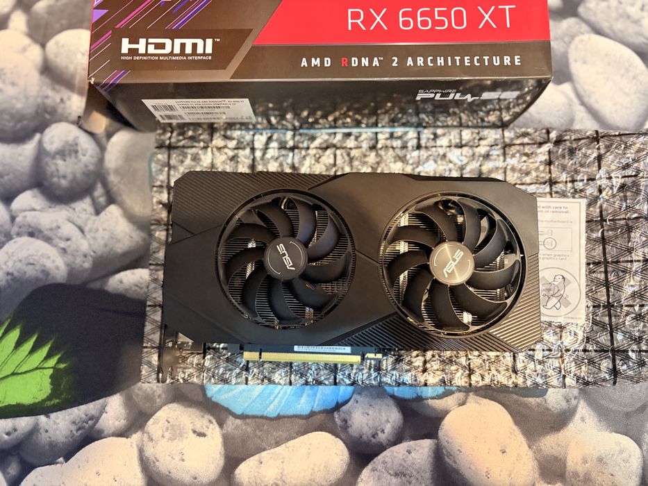 Vand placa video RTX 2060 ASUS