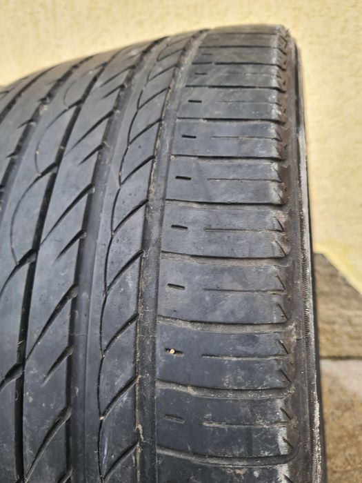 2 бр. летни гуми 295/40/20 Yokohama MO 5,5 mm DOT 0313