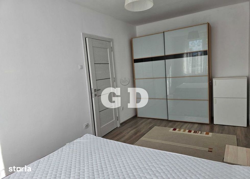 Apartament semidecomandat 2 camere de inchiriat zona Sub Arini