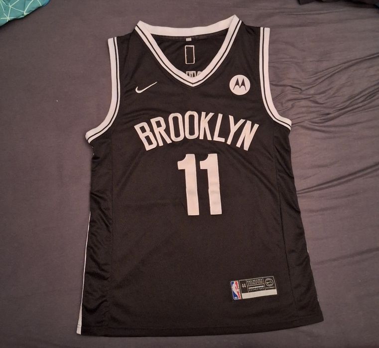 Nike Maieu Retro NBA 
Nike
Nike Tricou de baschet retro Swingman Brook