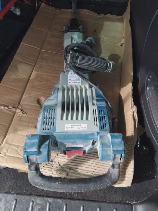 Kъртач Bosch GSH 16-28 / 41J 1750W