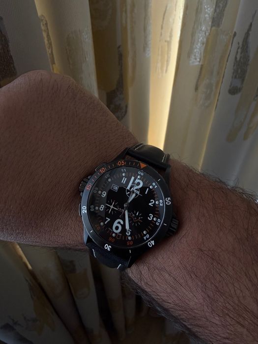 HAMILTON Khaki Air Chronograph часовник