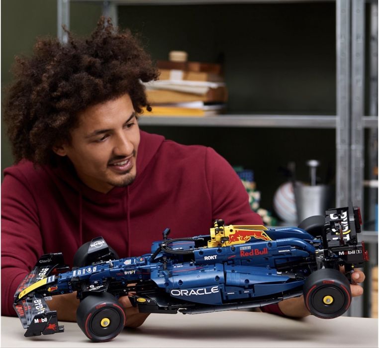 Lego Technic F1 Oracle Redbull Racing 1639 piese