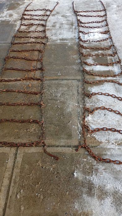 Lanțuri antiderapante pentru tractor